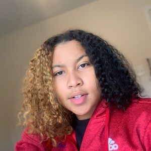 Meet your Posher, Jasmin